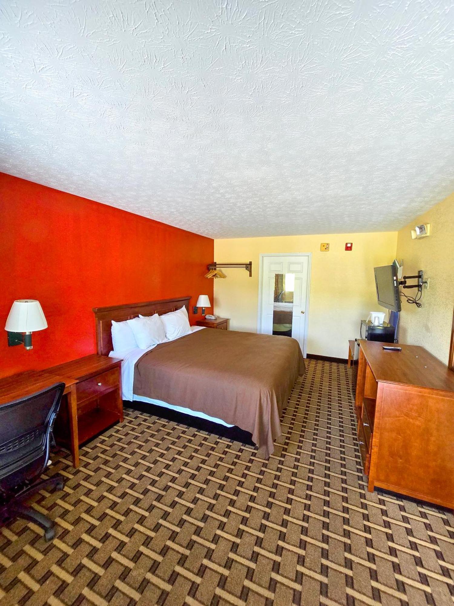 Garden inn&suites pine Mountain Extérieur photo