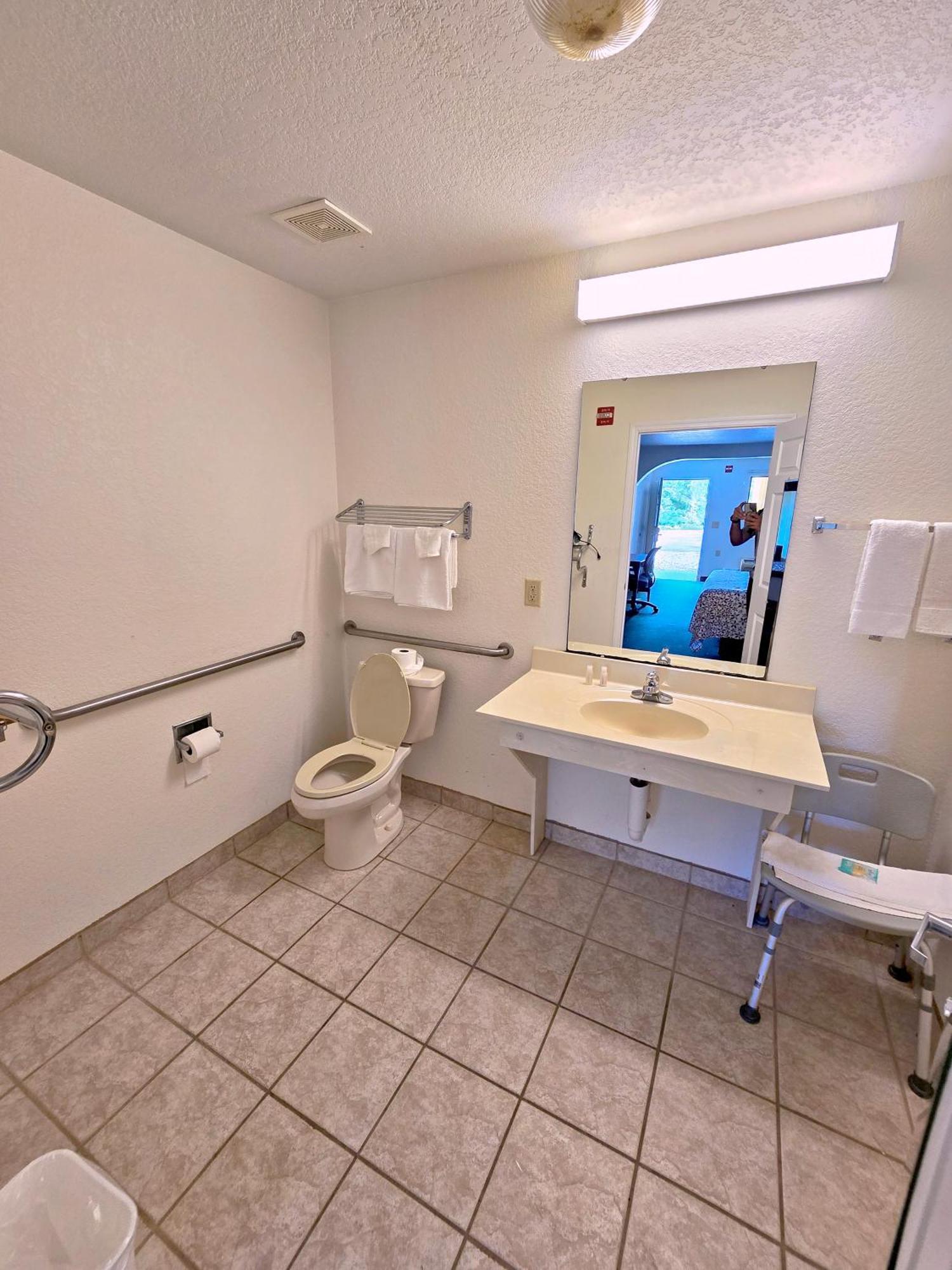 Garden inn&suites pine Mountain Extérieur photo