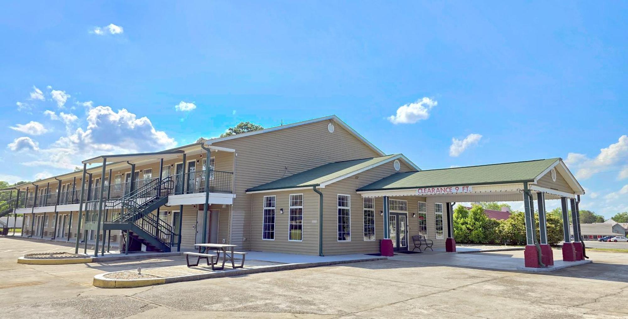 Garden inn&suites pine Mountain Extérieur photo