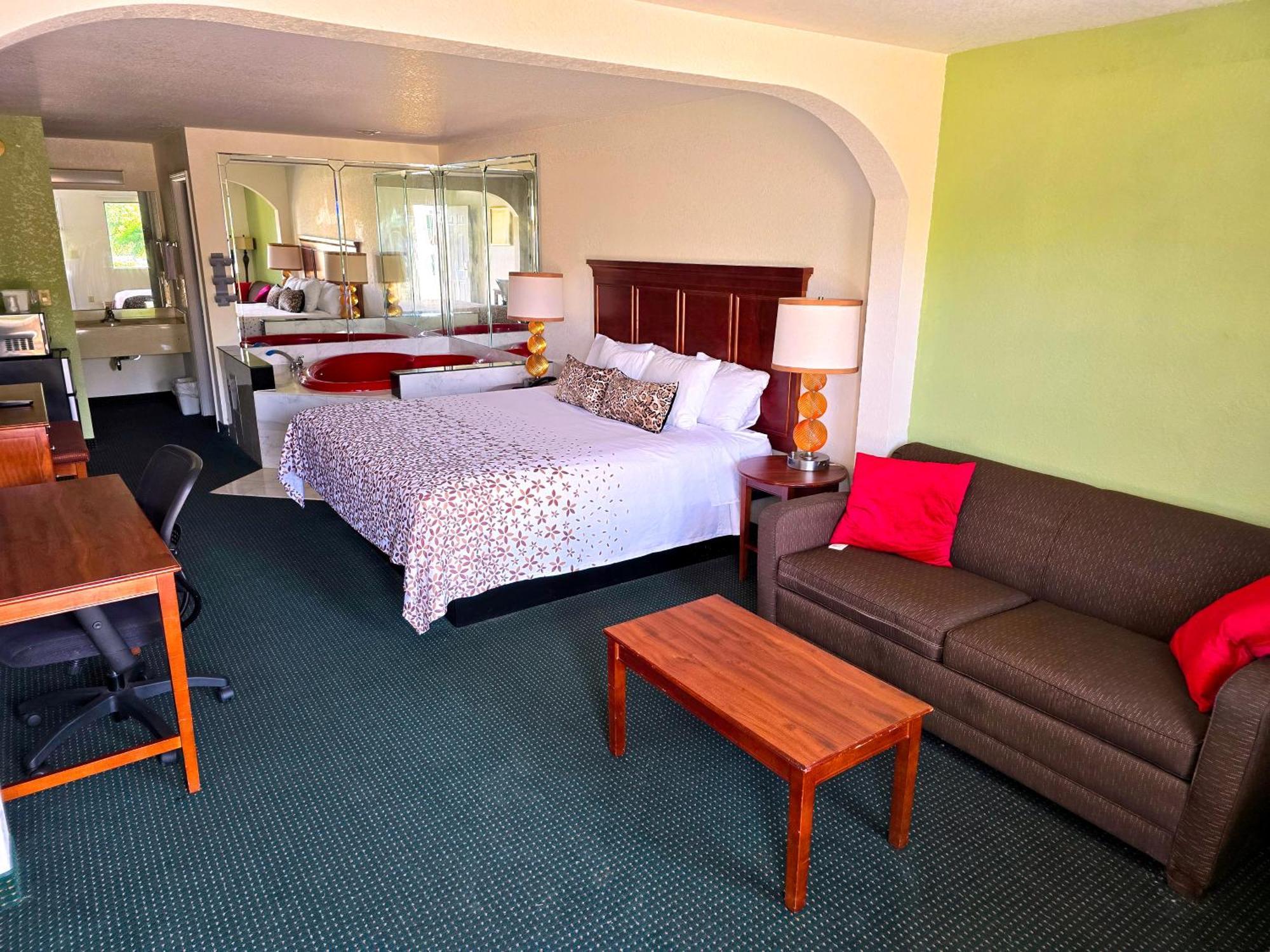 Garden inn&suites pine Mountain Extérieur photo