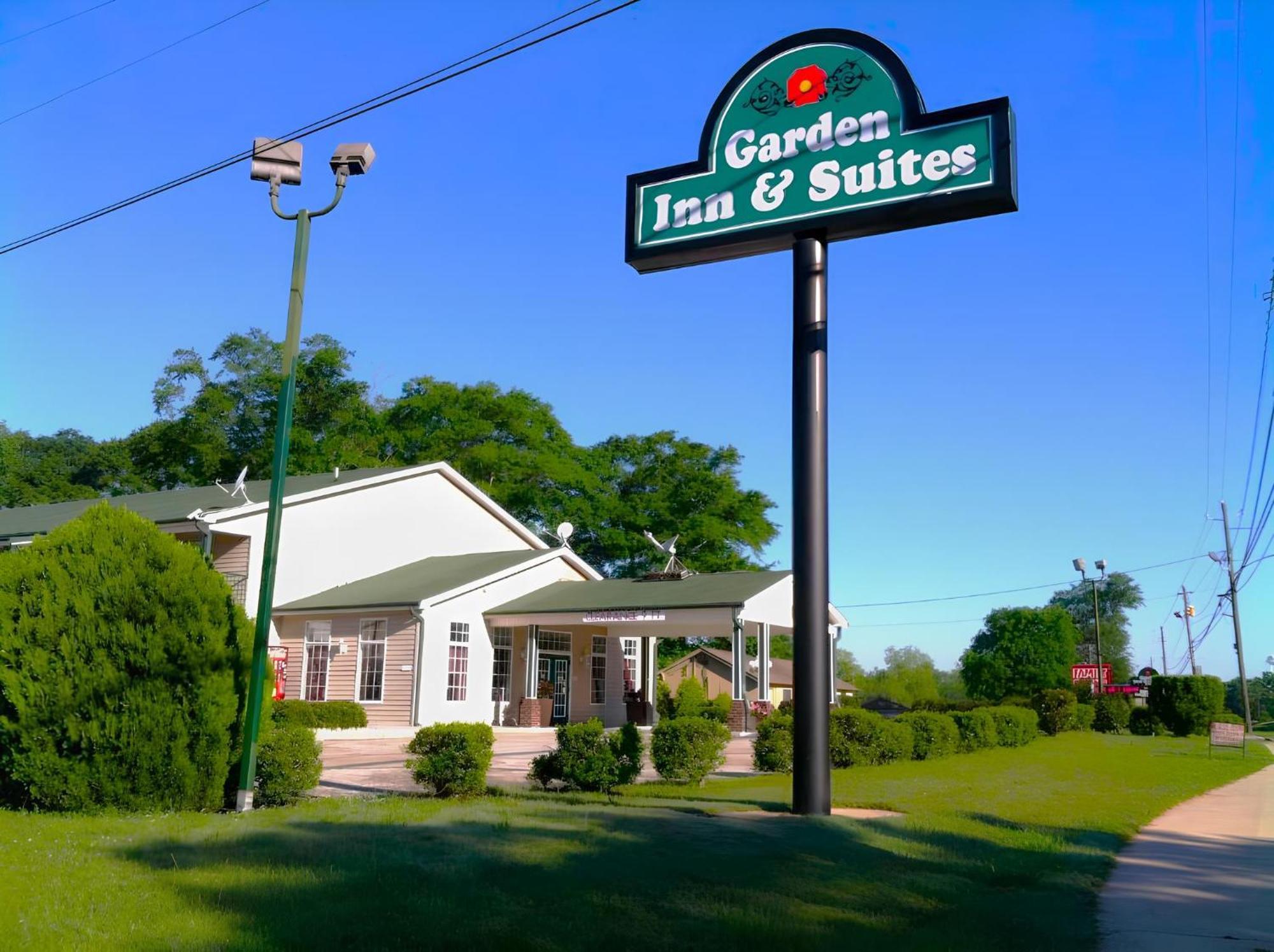 Garden inn&suites pine Mountain Extérieur photo